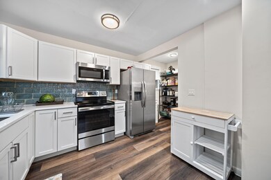 10-web-or-mls-A7403000