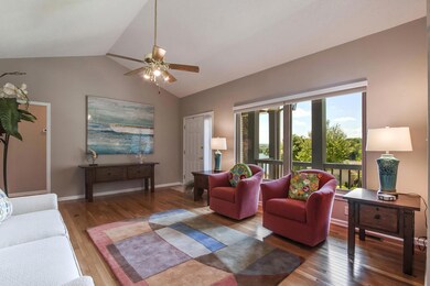 05_ChatugaWay_228_Living03