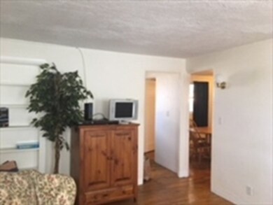 122A Westbourne Terrace unit 1, Brookline, MA 02446 - photo 3