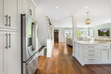 9 Kitchen