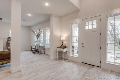Two Story Entry Way Is Perfect For Your 15' Christ