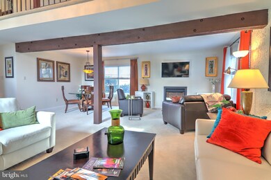 8628 Reseca Ln, Springfield, VA 22152 - photo 6