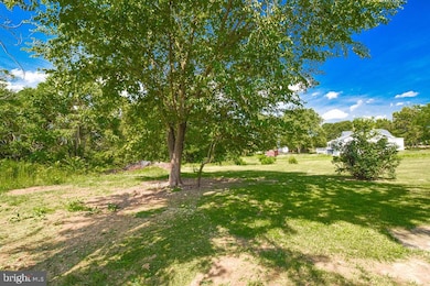 5273 Stonewall Jackson Hwy, Bentonville, VA 22610 - photo 2