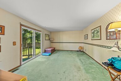 1628 Carnegie Ct, Naperville, IL 60565 - photo 6