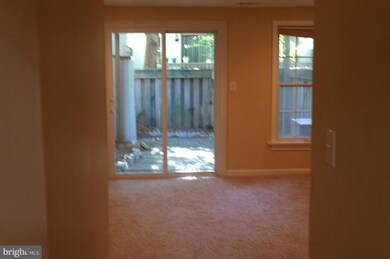 20615 Pruitt Ct, Montgomery Village, MD 20886 - photo 2