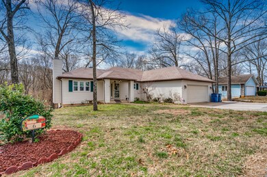 6 Kristina Ln, Kimberling City, MO 65686 - photo 2
