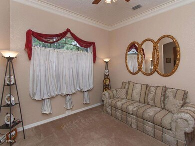 006_Living Room