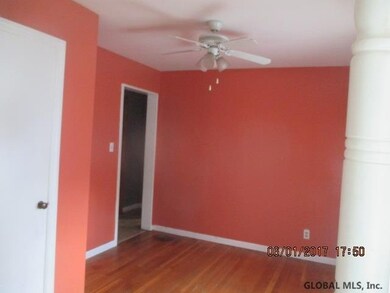 249 Osborne Rd, Albany, NY 12205 - photo 5