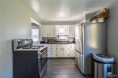 5645 West Ln, Lake View, NY 14085 - photo 4