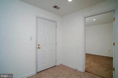 4800 Coyle Rd unit 302, Owings Mills, MD 21117 - photo 4