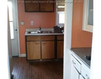 1229 Fletcher Ave, Dunbar, WV 25064 - photo 5