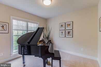 15430 Symondsbury Way, Upper Marlboro, MD 20774 - photo 7