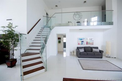 10744 NW 70th St, Doral, FL 33178 - photo 3