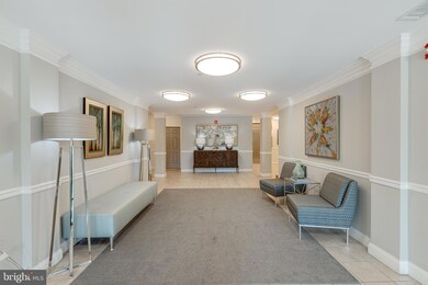 Dominion Heights unit 304, Arlington, VA 22207 - photo 2
