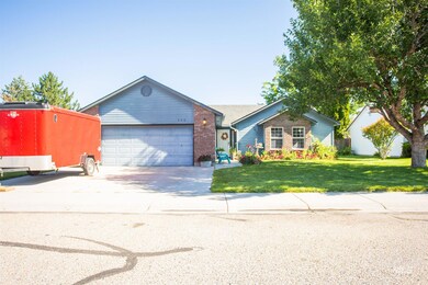 444 Fall Dr, Nampa, ID 83686 - photo 3