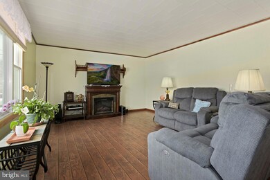 1504 Columbus Rd, Burlington, NJ 08016 - photo 6