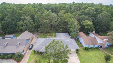 435 Cove-602