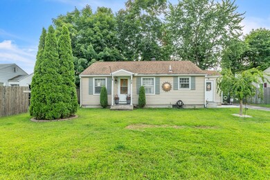 72 W Bay Path Terrace, Springfield, MA 01109 - photo 2