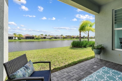 11917 SW Jasper Lake Way, Port Saint Lucie, FL 34987 - photo 5