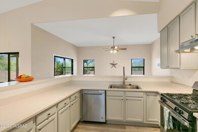 961 S Riparian Ave, Tucson, AZ 85748 - photo 7