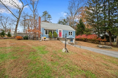 21 Adams Heights Cir, Lebanon, CT 06249 - photo 2