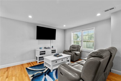 37 Mariner Way, Middletown, RI 02840 - photo 5