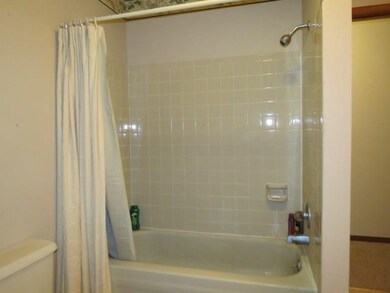 3901 N Piper St, Muncie, IN 47303 - photo 5