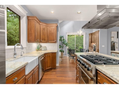 3411 Lake Grove Ave, Lake Oswego, OR 97035 - photo 7