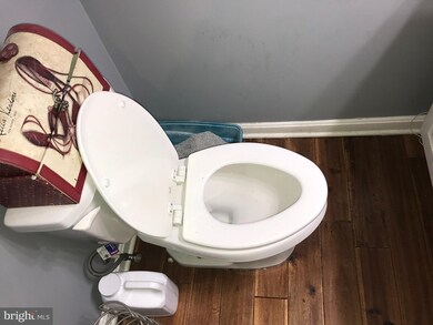 3408 W Mulberry St, Baltimore, MD 21229 - photo 7