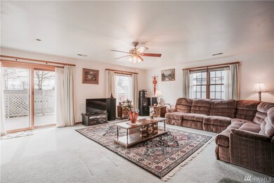 1111 Grover St unit 1C, Lynden, WA 98264 - photo 4