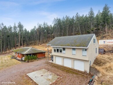 Main Home & Guesthouse to SW