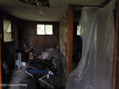 231 Silver Spring Blvd, Kunkletown, PA 18058 - photo 7