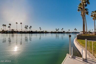 Incredible View of Dawn Lake
