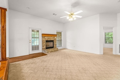 2130 Shade Tree Dr, Conway, AR 72032 - photo 3