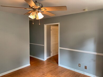 416 Cypress St, Newburgh, IN 47630 - photo 5