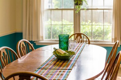 10704 Holleybrooke Dr, Spotsylvania, VA 22553 - photo 7