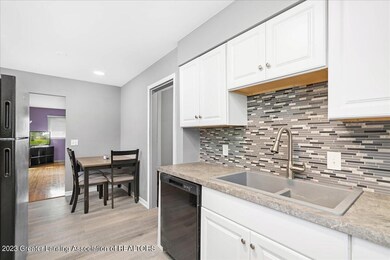 545 W Rouse St, Lansing, MI 48910 - photo 5