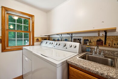 250 Cross St, Hartford, VT 05001 - photo 5