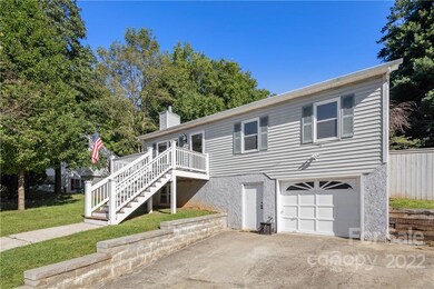 17 Ashwood Dr, Asheville, NC 28803 - photo 3