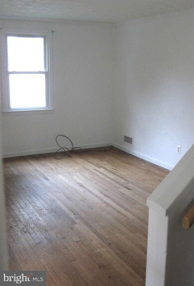 1827 Cromwood Rd, Parkville, MD 21234 - photo 4