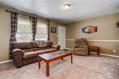 1010 Spring Dr, Gastonia, NC 28052 - photo 6