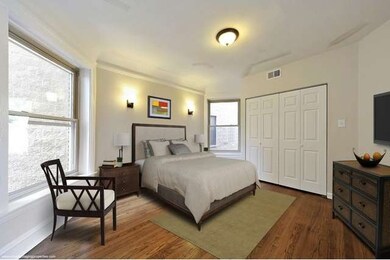 6136 N Mozart St, Chicago, IL 60659 - photo 6