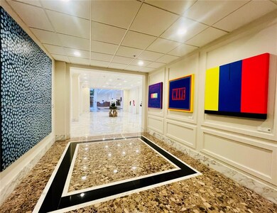 5600 Collins Ave unit 12N, Miami Beach, FL 33140 - photo 3