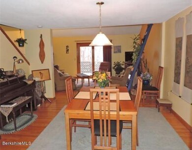 C-Dining Rm