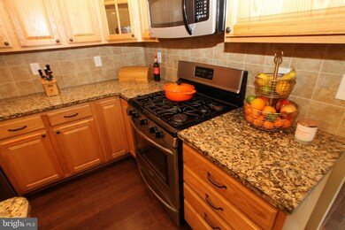 9 Tall Tree Ln, Langhorne, PA 19047 - photo 5