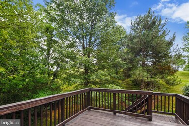 46687 Bartlet Square, Sterling, VA 20164 - photo 4