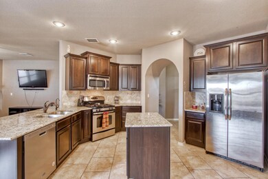 14355 Desert Sunset Dr, Horizon City, TX 79928 - photo 6