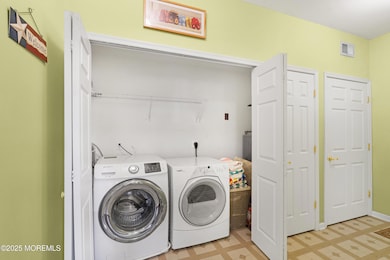 276 Beachway Ave unit 8, Keansburg, NJ 07734 - photo 4