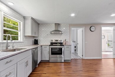 379 Tirrell Hill Rd, Goffstown, NH 03045 - photo 4