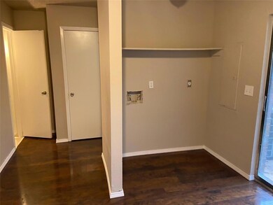 6300 Midway Rd unit B, Springtown, TX 76082 - photo 6
